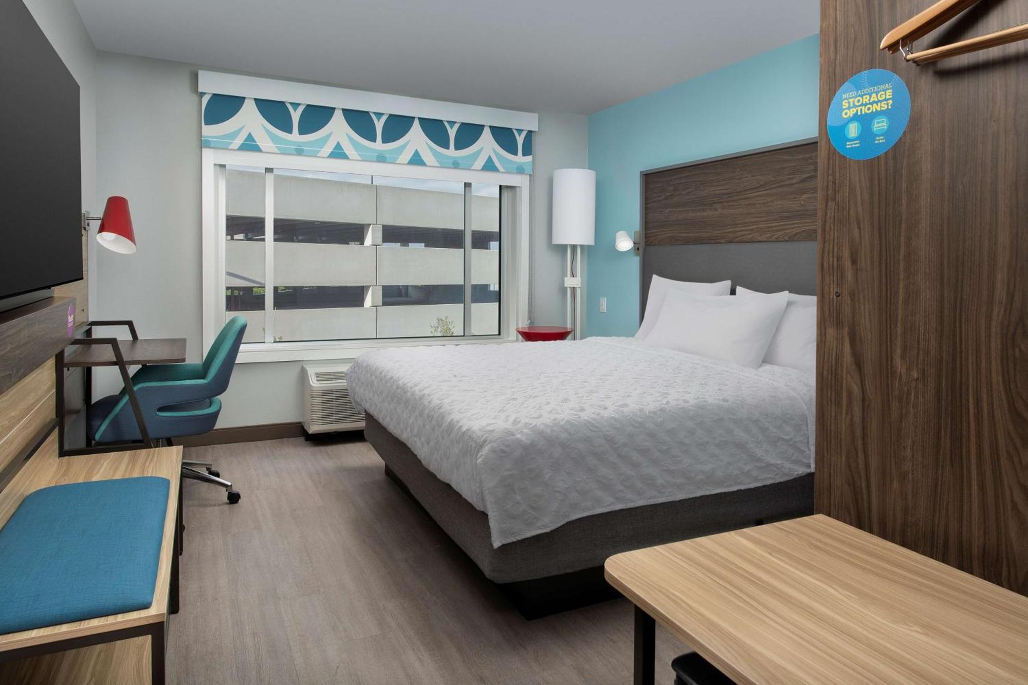 Hotel Tru By Hilton Miami Airport South Blue Lagoon, Fl 3*